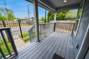1322 E 36th St, Houston, TX 77022 - Photo 6