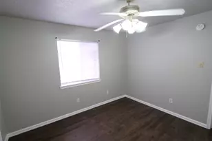 13314 Ensley Wood Dr, Houston, TX 77082 - Photo 24