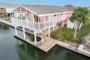 21804 Frio Dr, Galveston, TX 77554 - Photo 20