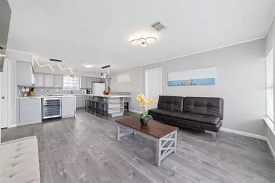 610 Seashell Drive, Freeport, TX 77541 - Photo 10