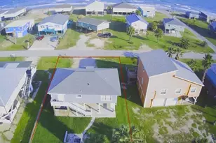 610 Seashell Dr, Freeport, TX 77541 - Photo 4