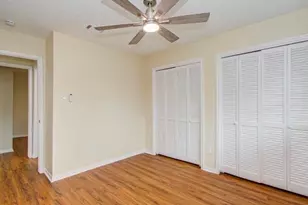 2227 Cherry Bend Dr, Houston, TX 77077 - Photo 16