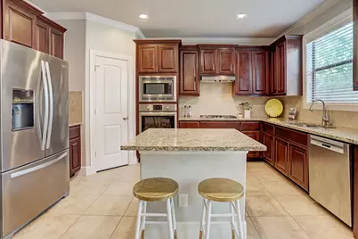 213 W 26th Street, Houston, TX 77008 - Photo 12