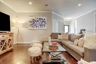 213 W 26th St, Houston, TX 77008 - Photo 8