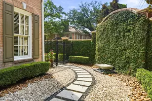 2211 Augusta Dr, Houston, TX 77057 - Photo 42
