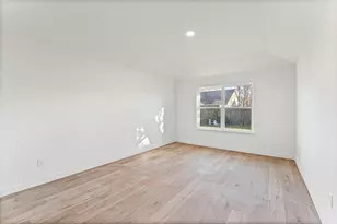 1210 Lynn Ln, Humble, TX 77338 - Photo 12