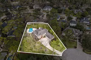 608 Timber Trail Ct, Friendswood, TX 77546 - Photo 4