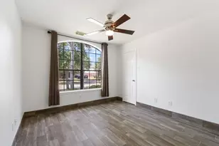 10638 Desert Springs Cir, Houston, TX 77095 - Photo 8