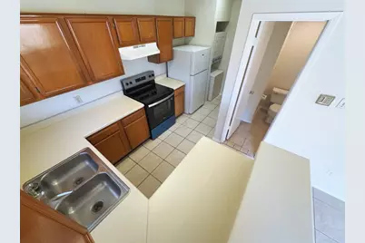 7900 Bissonnet Street #A5, Houston, TX 77074 - Photo 6