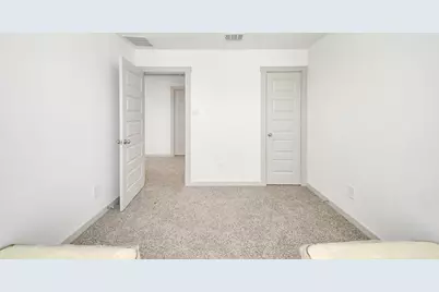 9810 Palm Royal Drive, Baytown, TX 77521 - Photo 20