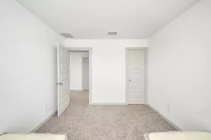 9810 Palm Royal Dr, Baytown, TX 77521 - Photo 20