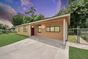 8830 Laura Koppe Rd, Houston, TX 77078 - Photo 2