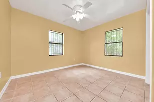 8830 Laura Koppe Rd, Houston, TX 77078 - Photo 10