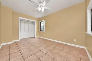 8830 Laura Koppe Rd, Houston, TX 77078 - Photo 8