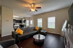 2 Eagle Lake Ct, Manvel, TX 77578 - Photo 4