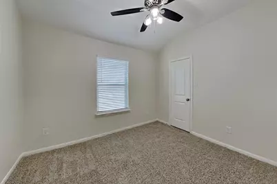 9525 E Woodmark, Conroe, TX 77304 - Photo 10