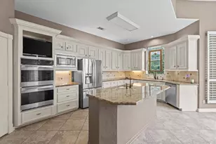 5038 Huntwick Parc Ct, Houston, TX 77069 - Photo 16