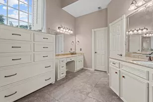 5038 Huntwick Parc Ct, Houston, TX 77069 - Photo 28