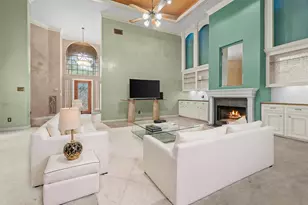5038 Huntwick Parc Ct, Houston, TX 77069 - Photo 8