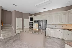 5038 Huntwick Parc Ct, Houston, TX 77069 - Photo 16