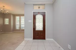 5203 Heatherdawn Ct, Katy, TX 77494 - Photo 2