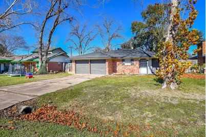 514 Peach Spring Drive, Houston, TX 77037 - Photo 2