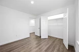 1056 North Ln, Houston, TX 77088 - Photo 16