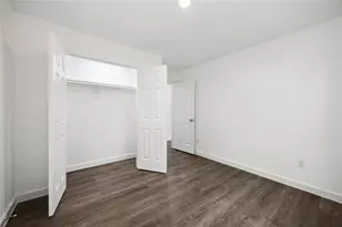 1056 North Ln, Houston, TX 77088 - Photo 8