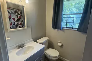 5838 Reed Rd, Houston, TX 77033 - Photo 20