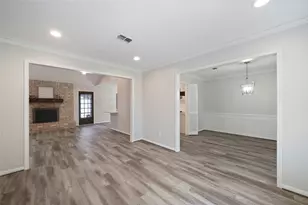 1726 Ashford Hollow Ln, Houston, TX 77077 - Photo 8