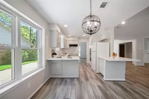 1726 Ashford Hollow Ln, Houston, TX 77077 - Photo 14