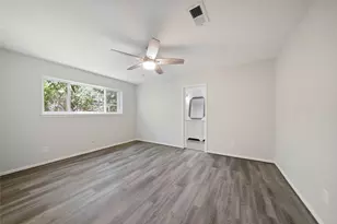 1726 Ashford Hollow Ln, Houston, TX 77077 - Photo 22
