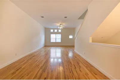 2710 Hullsmith Drive #402, Houston, TX 77063 - Photo 16
