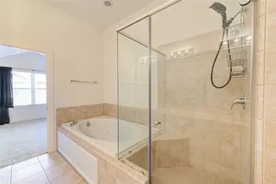 2710 Hullsmith Drive #402, Houston, TX 77063 - Photo 30