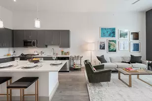 160 Birdsall St, Houston, TX 77007 - Photo 2