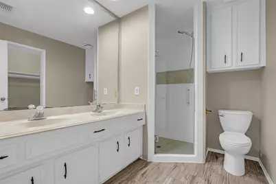 11827 Brook Meadows Lane, Meadows Place, TX 77477 - Photo 20