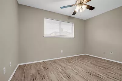11827 Brook Meadows Lane, Meadows Place, TX 77477 - Photo 24