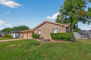 4223 Yosemite Dr, Pasadena, TX 77504 - Photo 2