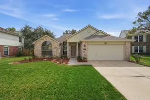 2009 Reef Dr, League City, TX 77573 - Photo 2
