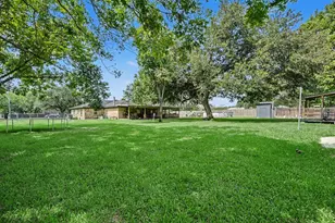 17310 McDonald Rd, Alvin, TX 77511 - Photo 34