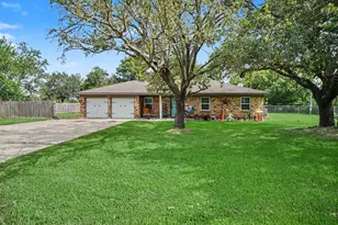 17310 McDonald Rd, Alvin, TX 77511 - Photo 4