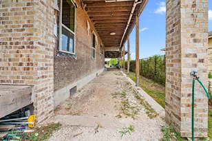 169 Rd 5217, Cleveland, TX 77327 - Photo 34