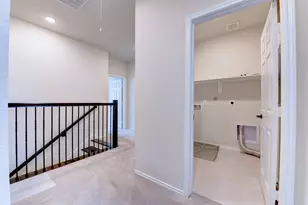 10504 Marston Vineyard Dr, Houston, TX 77025 - Photo 20