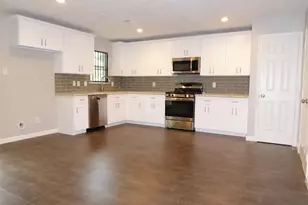 12902 Southspring Dr, Houston, TX 77047 - Photo 8