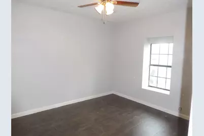 12902 Southspring Drive, Houston, TX 77047 - Photo 18