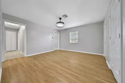 307 Lawrence Street, Tomball, TX 77375 - Photo 8