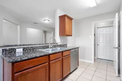 9815 Onyx Trail Drive, Rosharon, TX 77583 - Photo 6