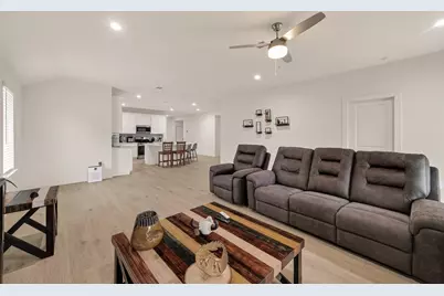 30518 White Cliff Court, Fulshear, TX 77441 - Photo 8