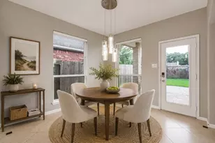 302 Trillium Dr, Sugar Land, TX 77479 - Photo 12
