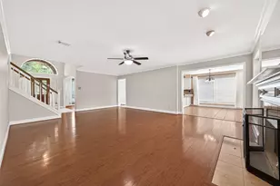 4506 Warwick Dr, Sugar Land, TX 77479 - Photo 8